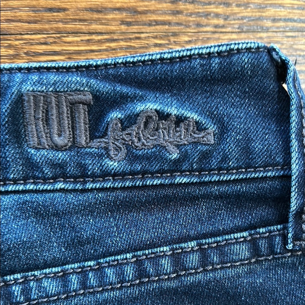 Kut from the Kloth Blue Ankle Cropped Jeans - Picture 8 of 9